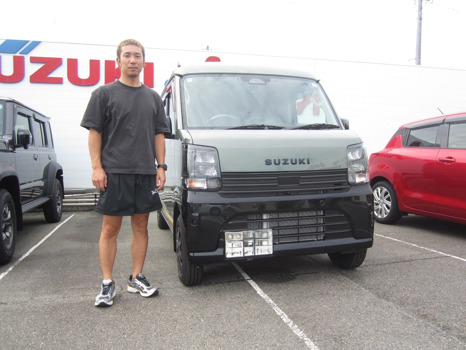 株式会社スズキ自販三重 スズキアリーナ富田