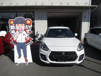 スイフトスポ－ツ納車です。