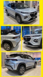 フロンクス　展示車　入りました!!