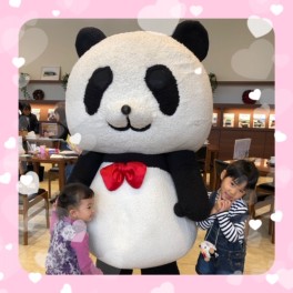 お子様もたくさん遊びに来てくれています♪