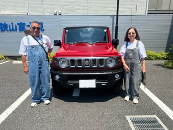 ジムニーノマドご納車おめでとうございます！