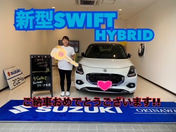 ＮＥＷ！　新型ＳＷＩＦＴ　ＨＹＢＲＩＤ　納車しました♥♥