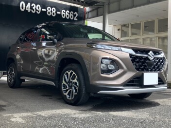 木更津市にお住まいのK様にフロンクスをご納車いたしました。