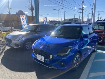 新型スイフト試乗車入りました！！