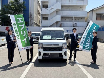 新型エブリイワゴンＰＺターボ展示車あります　ラストチャンス！エコカーフェア