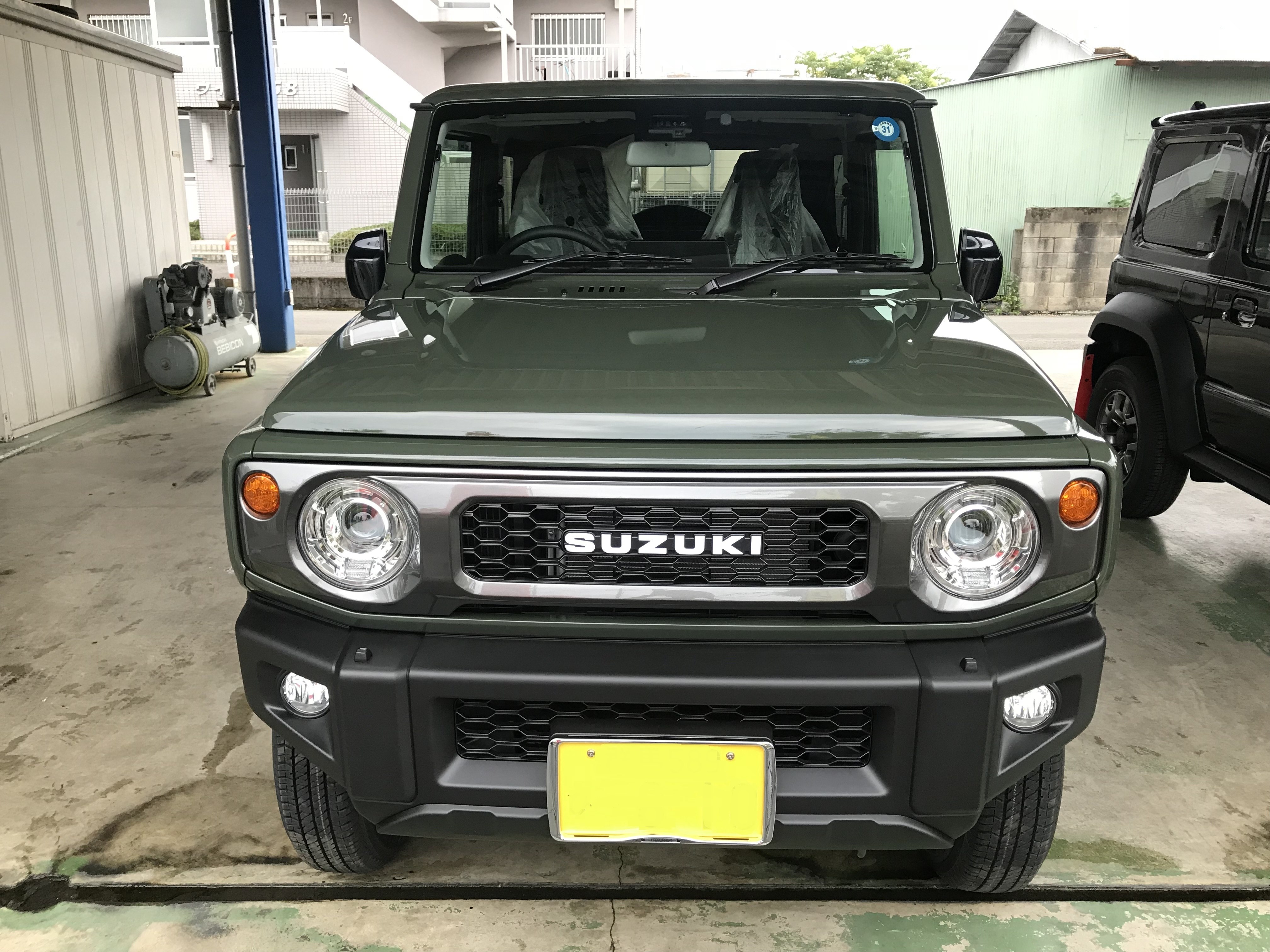 SUZUKI フロントグリル