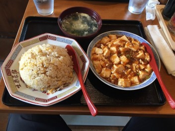 ツッキーの今日の昼飯♪