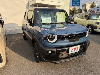 クロスビーブラックスタイル入りました！！