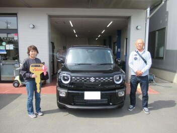 新型クロスビ－納車です