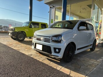 本日も数多くのお客様に納車致しました♪♪