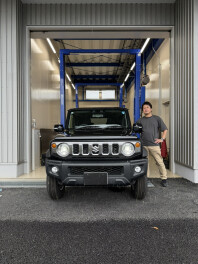 【ジムニーノマド納期でお困りの方へ】希少な1型を新車即納！FC ブルーイッシュブラックパール4をご納車｜さいたま市