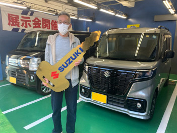 スペーシアベース ご納車おめでとうございます。