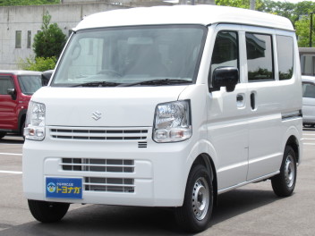 即納！エブリイPAスペシャル4WDの4AT車が入荷しました。