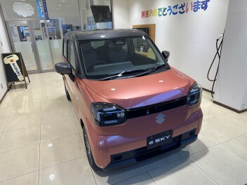 新型EV　eスカイ展示中！！