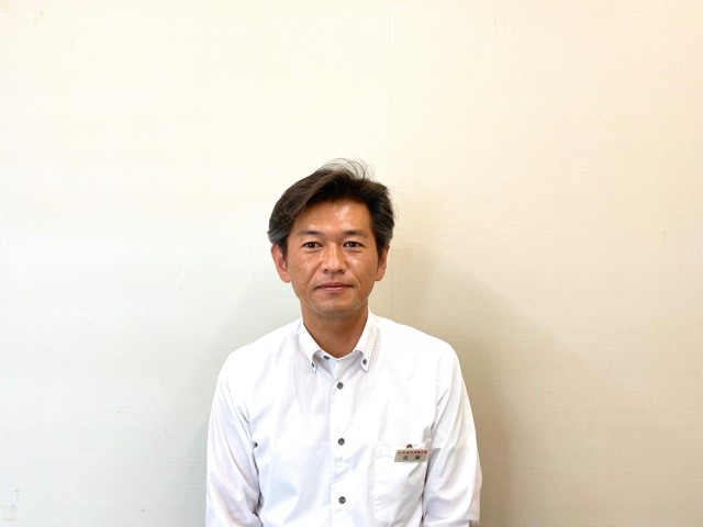 スタッフ紹介 株式会社スズキ自販三重 スズキアリーナ日永中央 本社ショールーム U S Station四日市