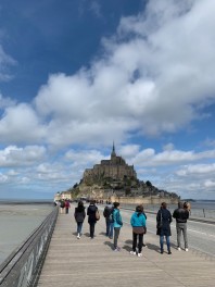 ４月も半分！タイヤ交換はお済ですか？