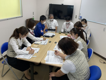 事故対応力アップ研修と鈑金見積り研修に参加しました(^^)/