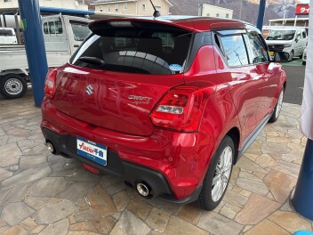 中古スイスポのお買得中古車入庫しました♪♪