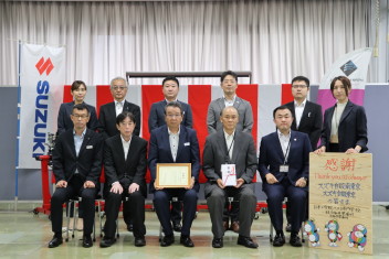 ★日本工学院八王子専門学校様にエンジン寄贈致しました★