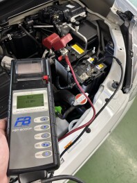 【愛車無料点検実施中】⑤バッテリー液・ターミナルの緩み等
