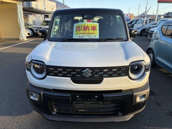 新型クロスビー白黒カラーの即納車♪♪