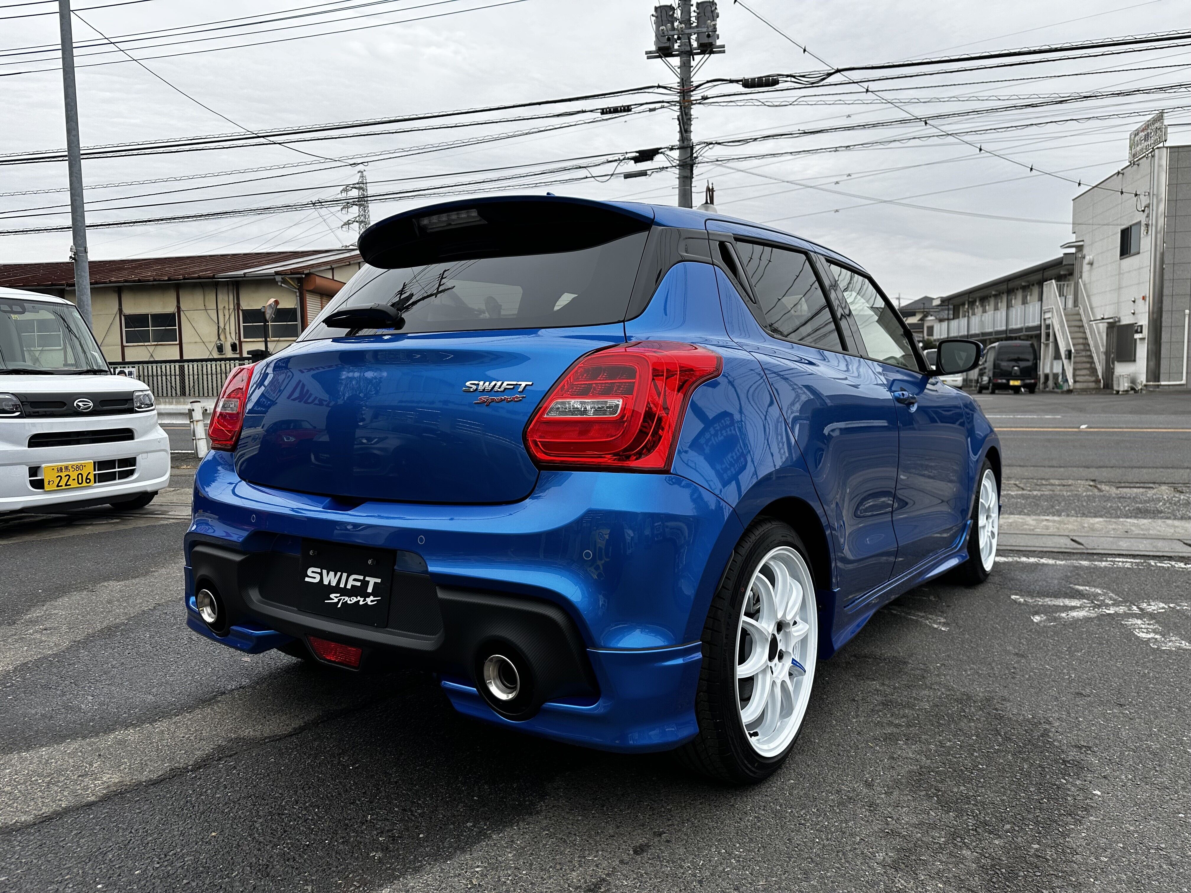 新車スイフトスポーツエアロオリジナル新車R7