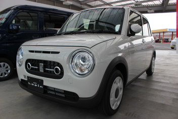 ラパンLC　展示車あります！