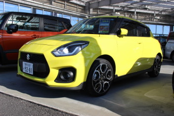 試乗車入れ替えました♫