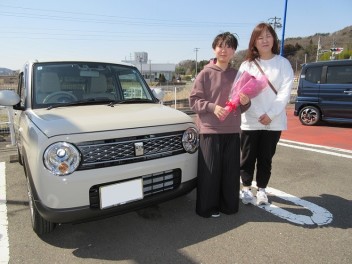 新車ラパンご納車頂きました！