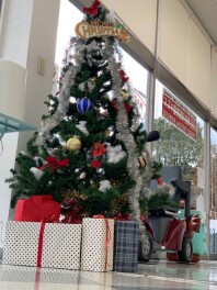 １２月始まりました！！スタッドレスタイヤ交換お早めに(^_-)-☆