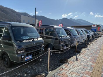 新車、中古車の軽トラック続々入庫中です！