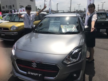 新しい展示車スイフトＲＳΣ(･ω･ﾉ)ﾉ！