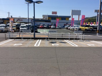 駐車場が新しくなりました！