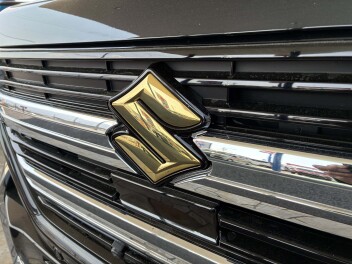 ゴールドエンブレム！！