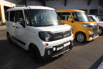 スペーシア展示車で入りました♫