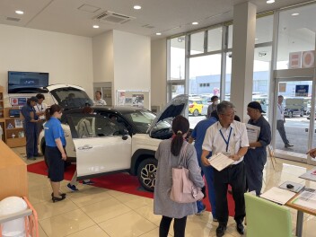 先行展示会始まってます！