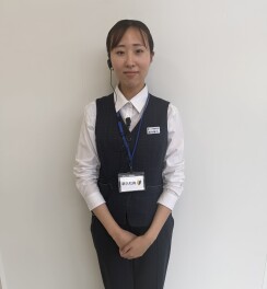 新しいスタッフをご紹介します