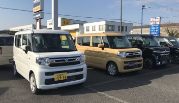 新型スペーシア、スペーシアカスタム展示車入庫してます！