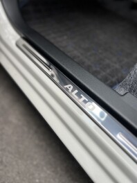 さりげなくドレスアップ