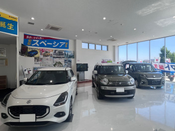 ショールームの展示車が変更になりました！！！