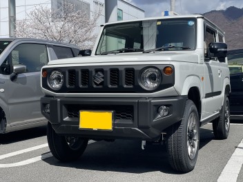 ジムニーの納車をさせていただきました