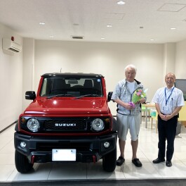 新型ジムニーノマドのご納車おめでとうございます！！