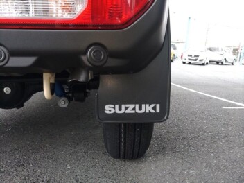 マッドフラップ