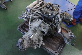 エンジン載せ替え