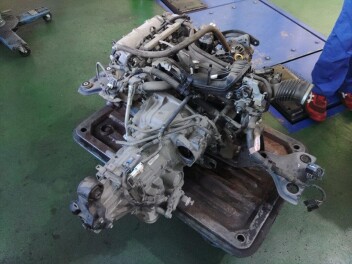 エンジン載せ替え