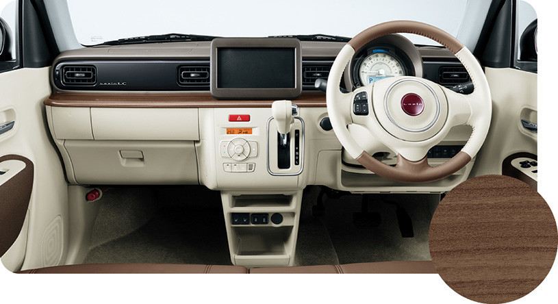 株式会社スズキ自販鹿児島 スズキアリーナ国分中央