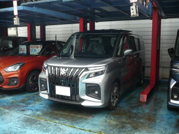 新車ソリオバンデット納車です。