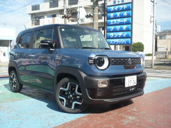 クロスビー試乗車入庫しました。