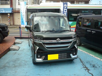 新車スペーシアカスタム納車です。
