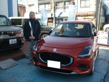 新車スイフト納車です。